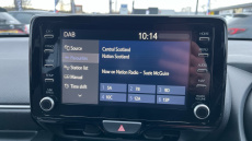 Toyota Yaris 1.5 Hybrid Design 5dr CVT Hybrid Hatchback